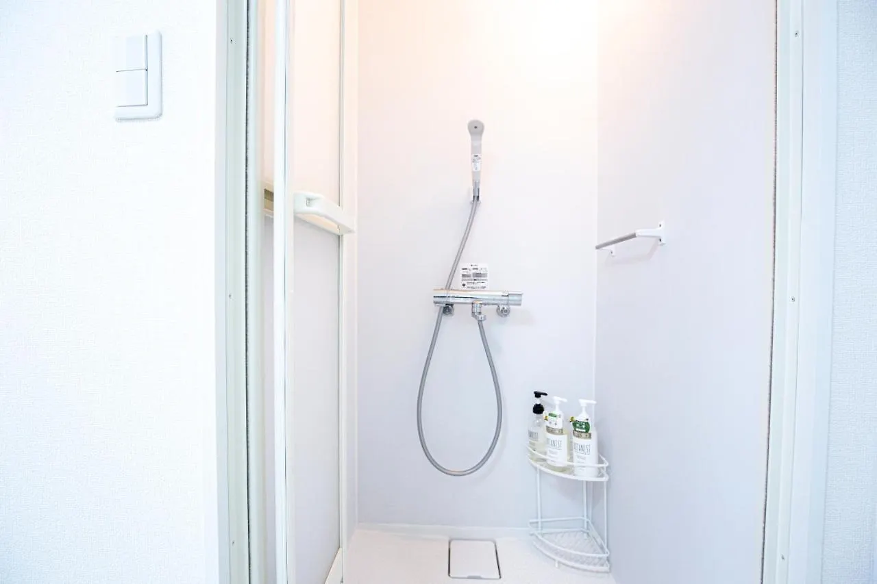 Jr Uguisudani: Gateway to Tokyo's Cultural Landmarks Apartment